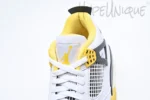 Air-Jordan-4-22Vivid-Sulfur22.webp